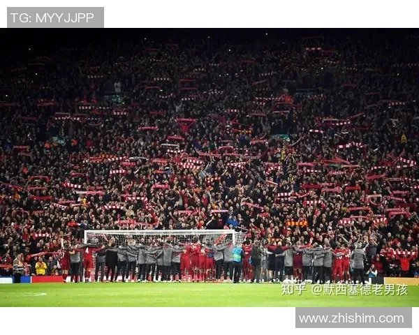 室内足球球星幕后趣事揭秘赛场内外的欢笑与精彩瞬间